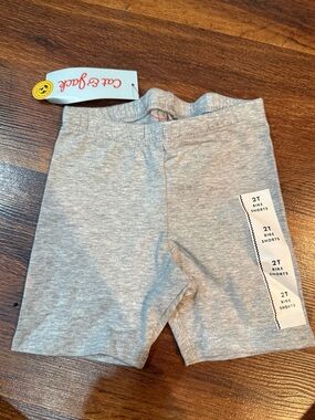 Girls Cat & Jack Gray Toddler Bike Shorts 2T